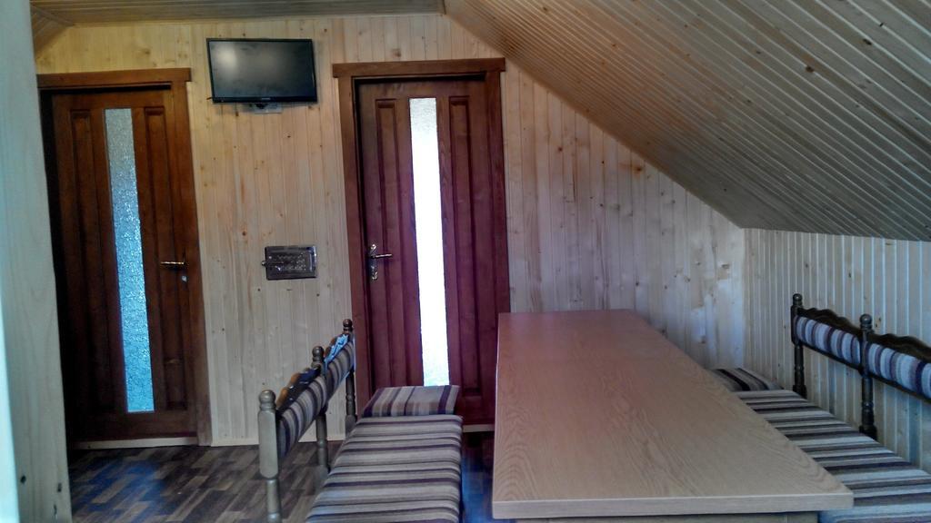 Cottage Ozerniy Лазещина Номер фото