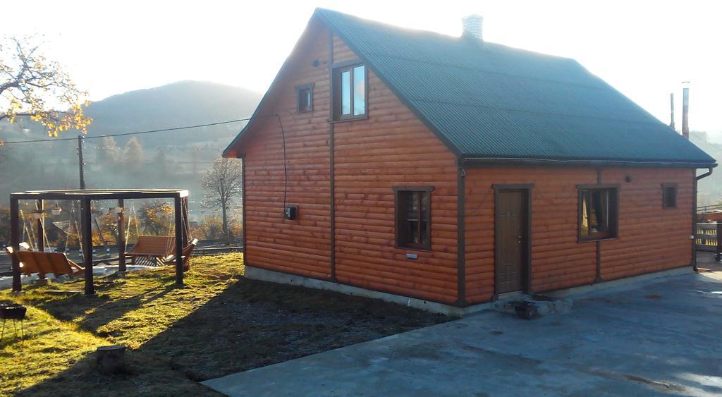 Cottage Ozerniy Лазещина Экстерьер фото