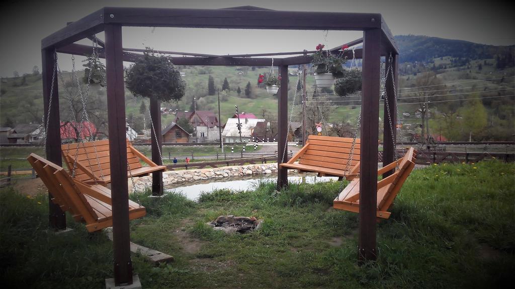 Cottage Ozerniy Лазещина Экстерьер фото